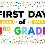 First Day Of School Signs   Free Printables   Happiness Is Homemade   My First Day Of Kindergarten Free Printable