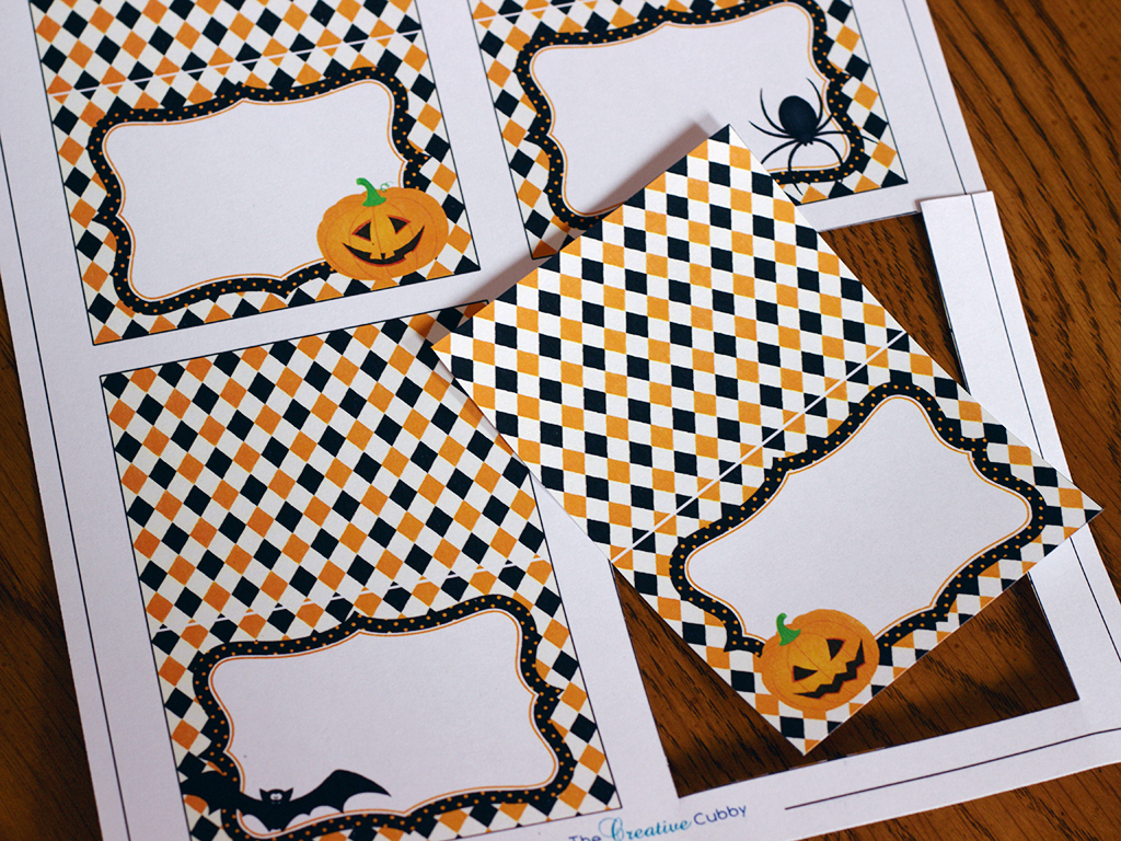 The Creative Cubby: Free Printable Halloween Cupcake Toppers - Free Printable Halloween Place Cards